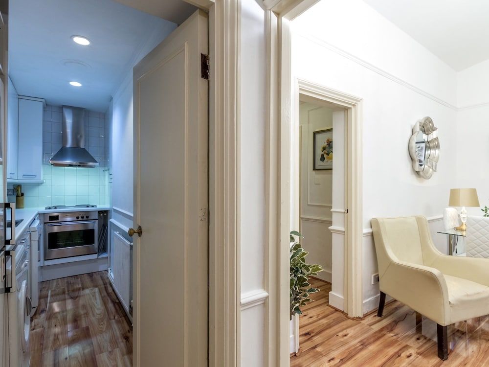 undefined Comfortable One Bed in Central London 3