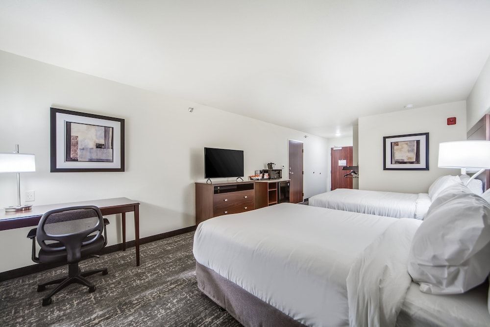 Room, 2 Queen Beds, Accessible, Non Smoking