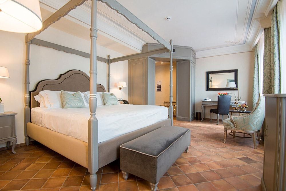 Honeymoon Double Room