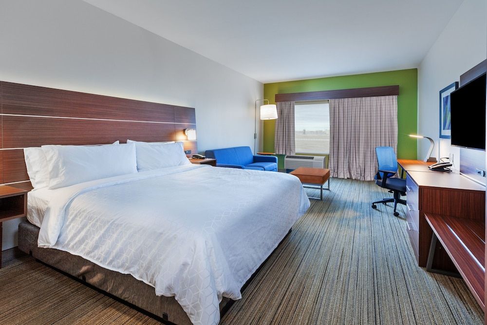Suite, 1 King Bed with Sofa bed (Living Area)