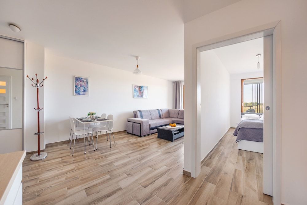 Apartment (26 A)