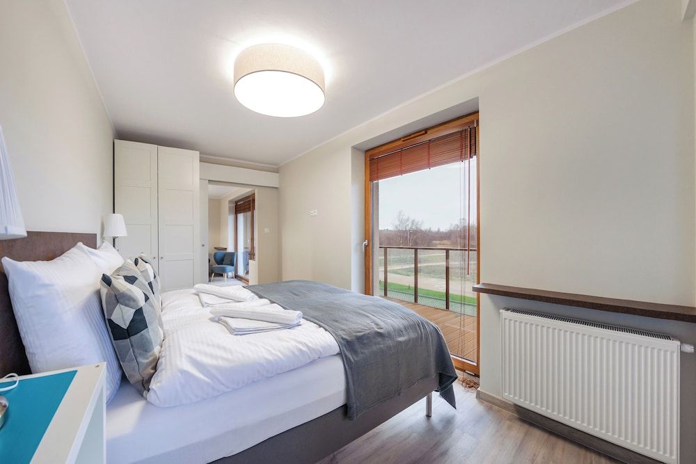 Apartment (A 6)
