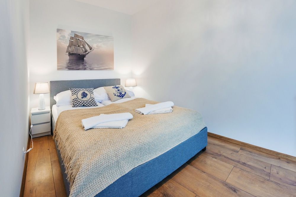 Apartment (B 36 Delux)