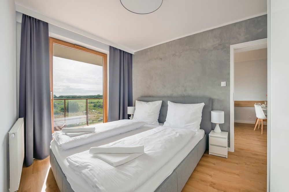 Apartment (35A)