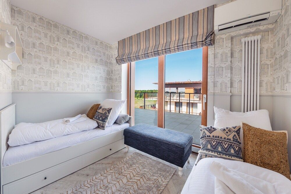 Apartment (39 A)