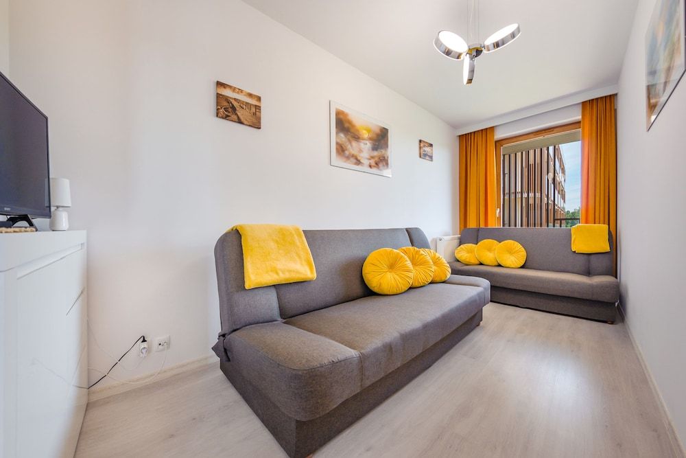 Apartment (11 A)