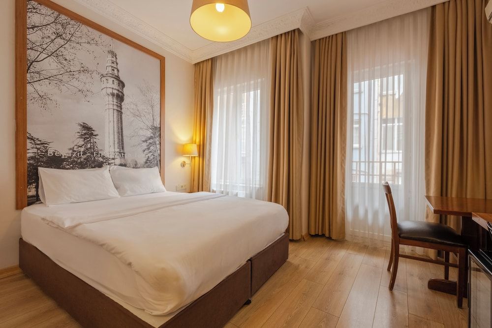 Sisli MLS Hotel Standard Double Room 5