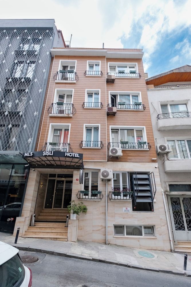 undefined Sisli MLS Hotel 3