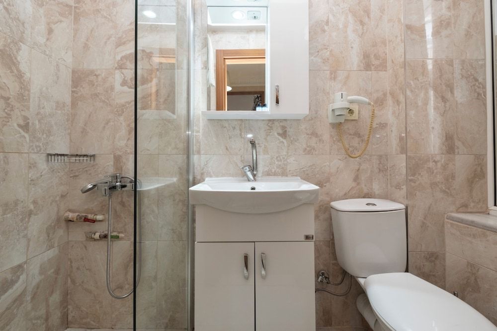 Sisli MLS Hotel Standard Double Room 8