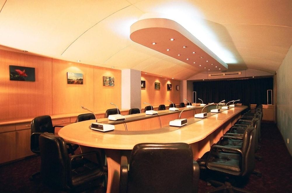undefined Hotel La Vinci 8