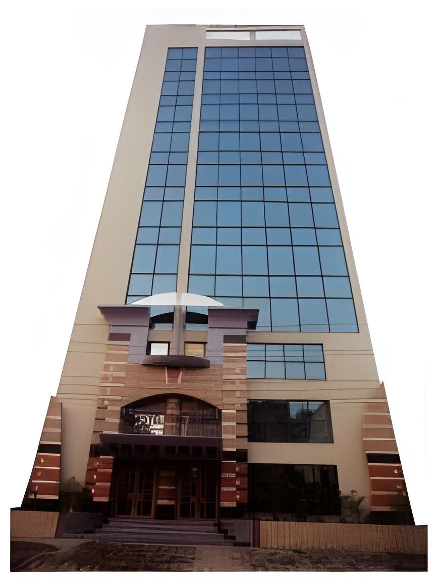 undefined Hotel La Vinci 3