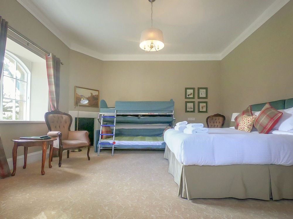 Coul House Hotel Large Superior Double or Twin Room 3