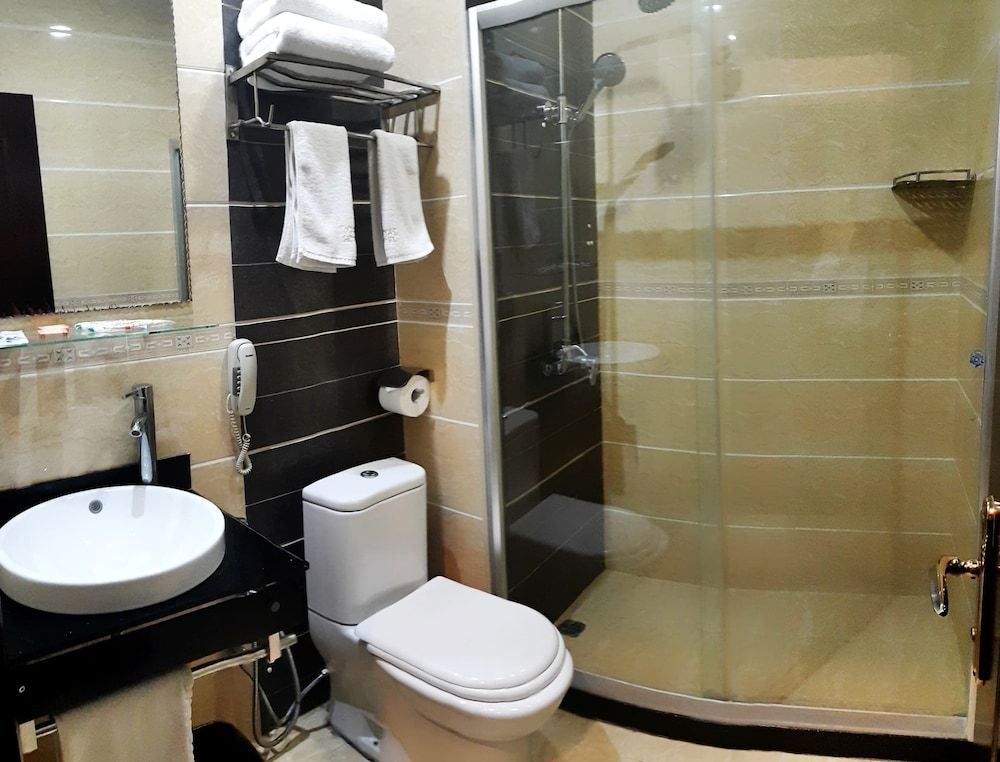 undefined Royal Hotel 9