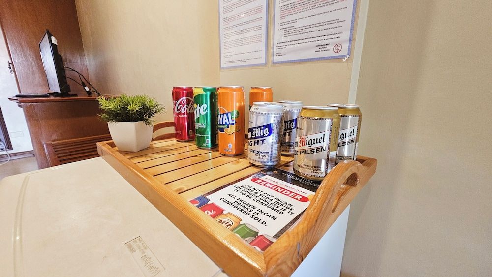 Subic Waterfront Resort And Hotel Executive Room, 2 Queen Beds, Pool View 4