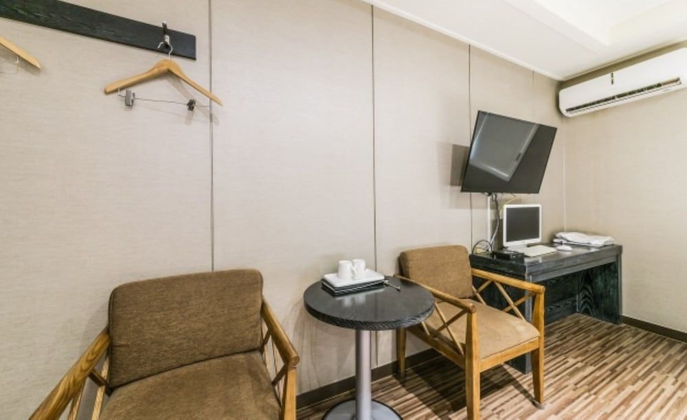 Rampart Hotel Double Room 22