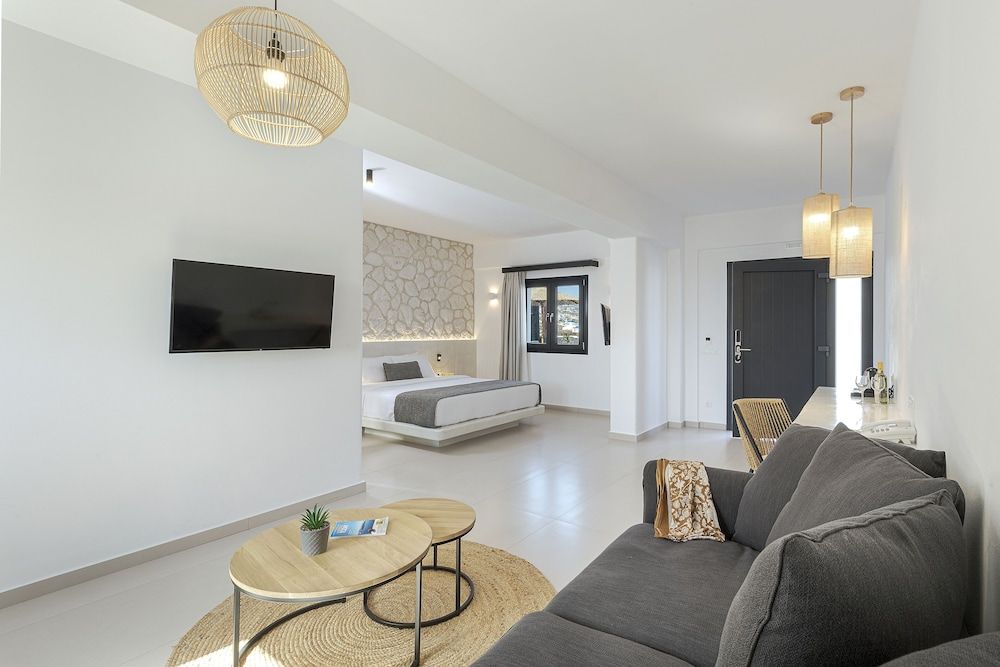 undefined Onyx Hotel & Suites 4