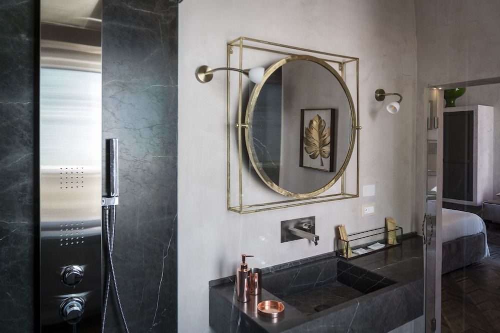 Al Console Luxury Suite Luxury Suite, City View 3