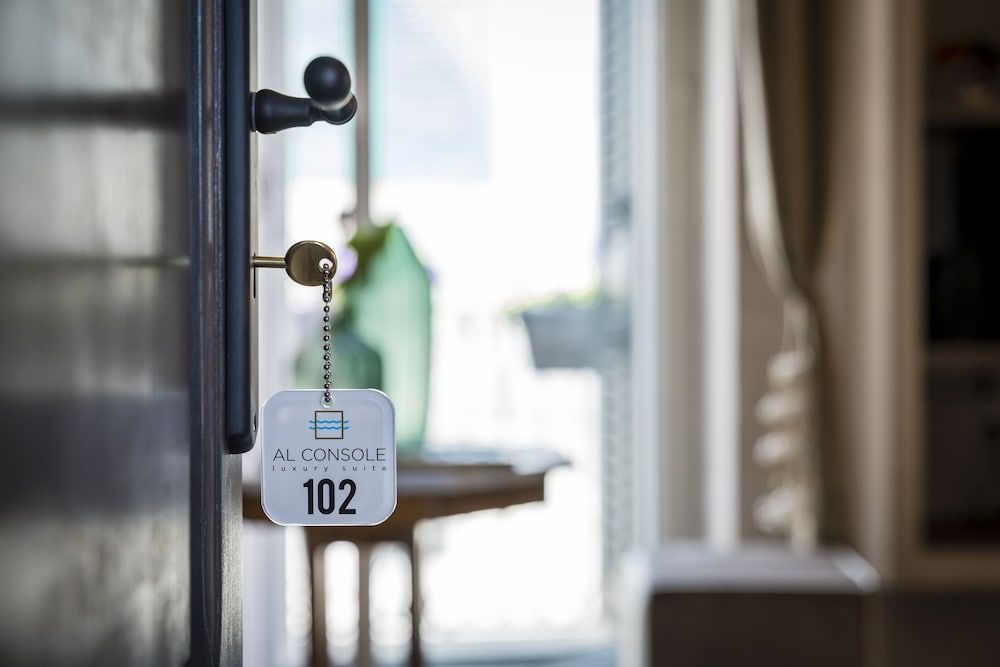 Al Console Luxury Suite Luxury Suite, City View 6