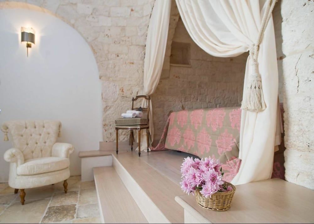 Luxury Duplex, Jetted Tub