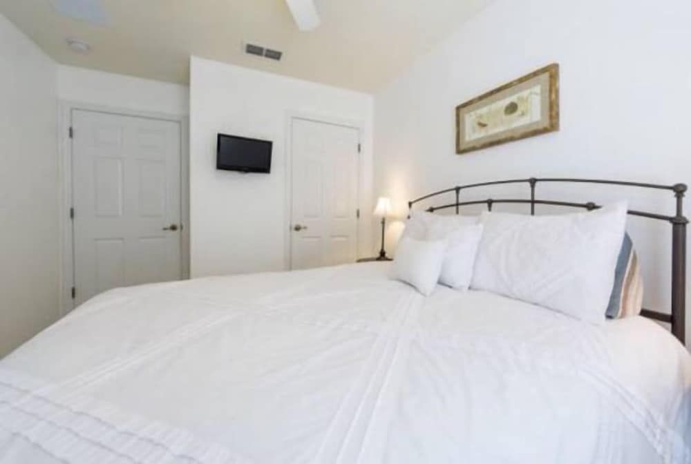 Encantada Resort Encantada Resort 3 Bedroom Vacation Townhome with Pool (2009) 7