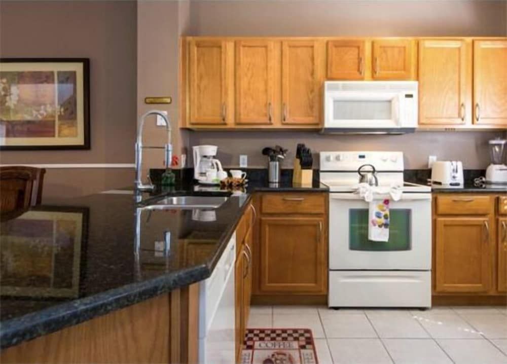 Encantada Resort Encantada Resort 3 Bedroom Vacation Townhome with Pool (2009) 11