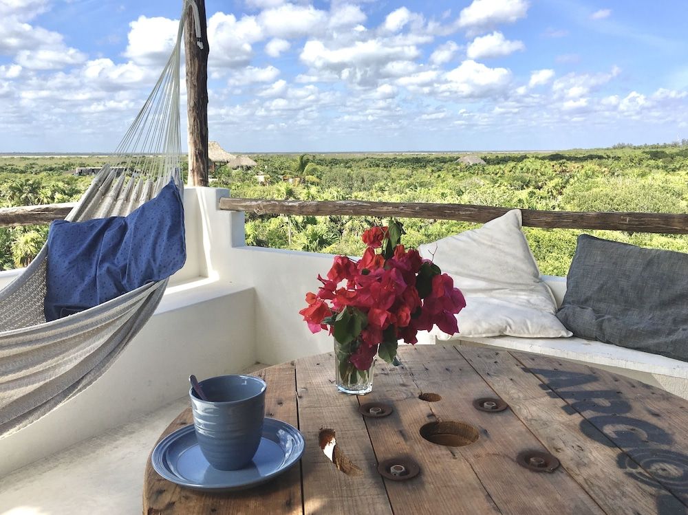 LunArena Barefoot Comfort Luna Selva amplia terraza vista selva 3