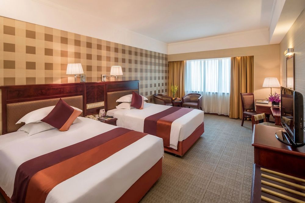 undefined Asia International Hotel Guangzhou - Overseas Buyer Registration Services in Hotel & Free Shuttle between Hotel and Exhibition Center during Canton Fair 3