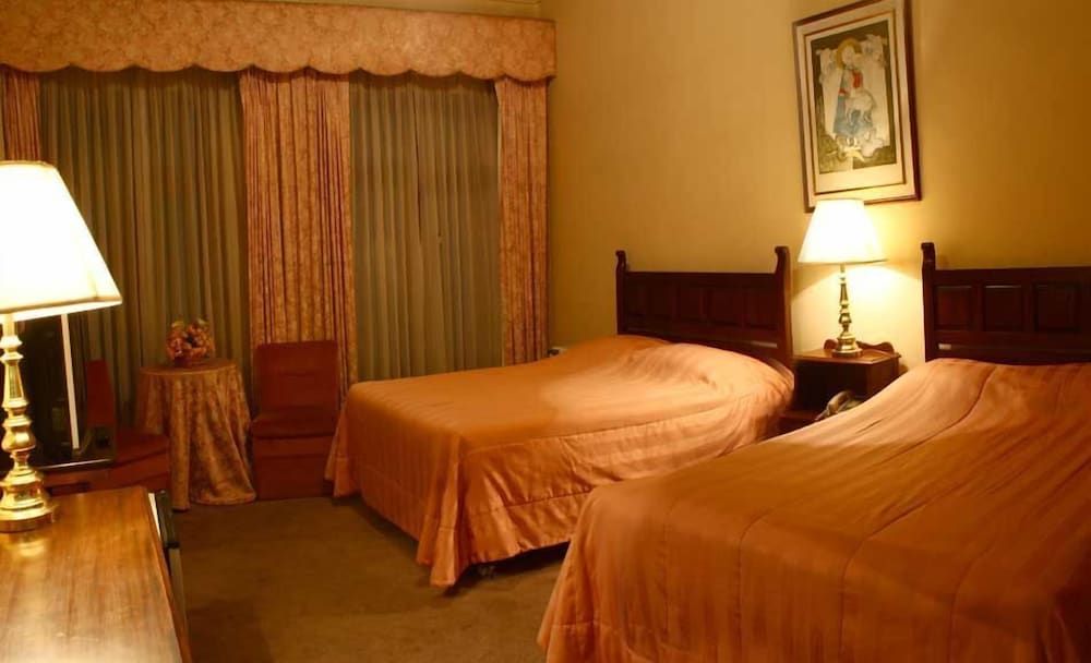 Hotel Aranjuez Cochabamba Twin Room 3