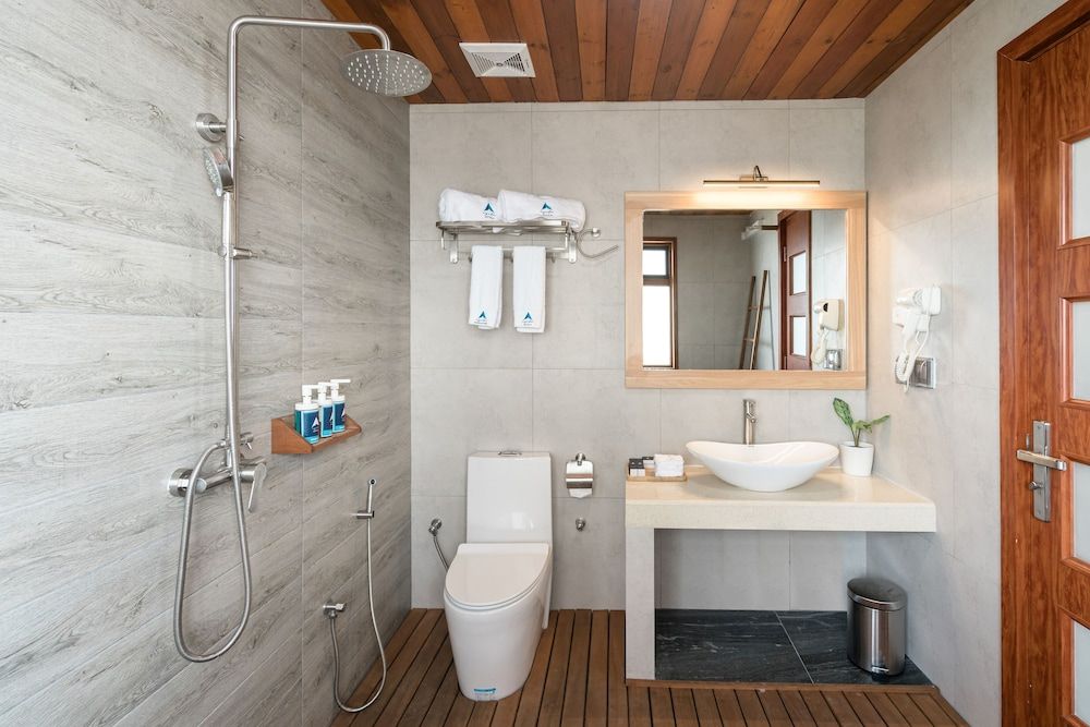 Ayala Ocean View Superior Double Room 6