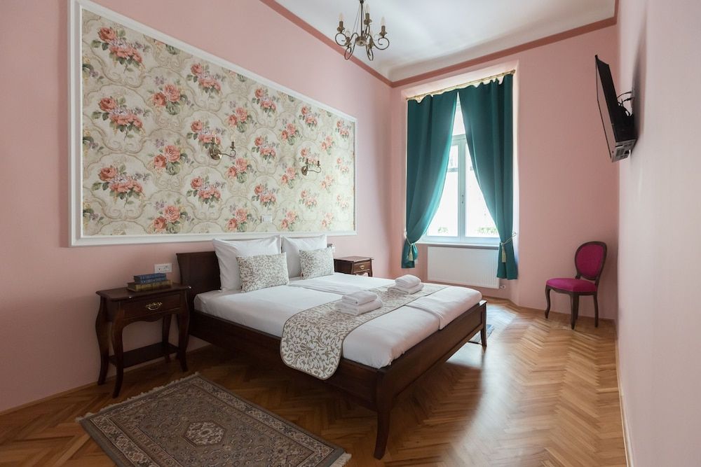 undefined Barbo Palace 2