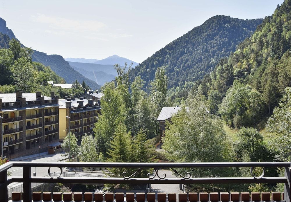NH Collection Andorra Palome Superior Room, Terrace 5
