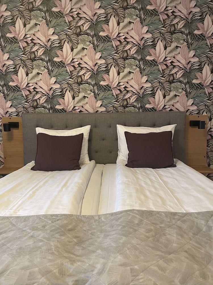 Premium Room With Sofa