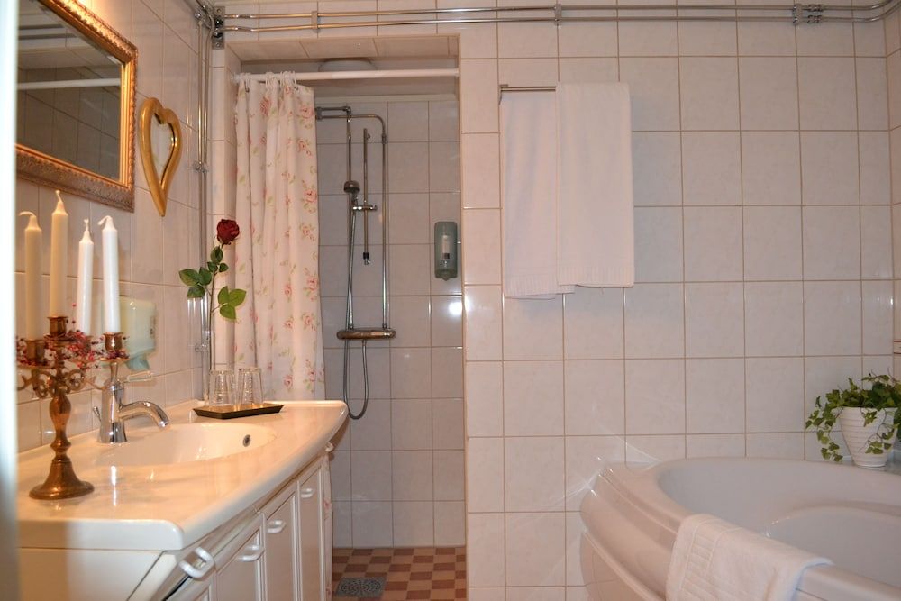 Björkbackens Karaktärshotell Room Romantic 3