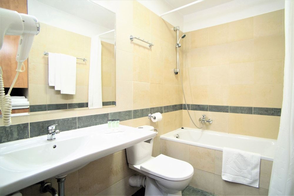 Warsaw - Apartments Apartamenty Sadyba Basic Twin Room 8