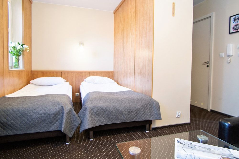 Warsaw - Apartments Apartamenty Sadyba Basic Twin Room 4