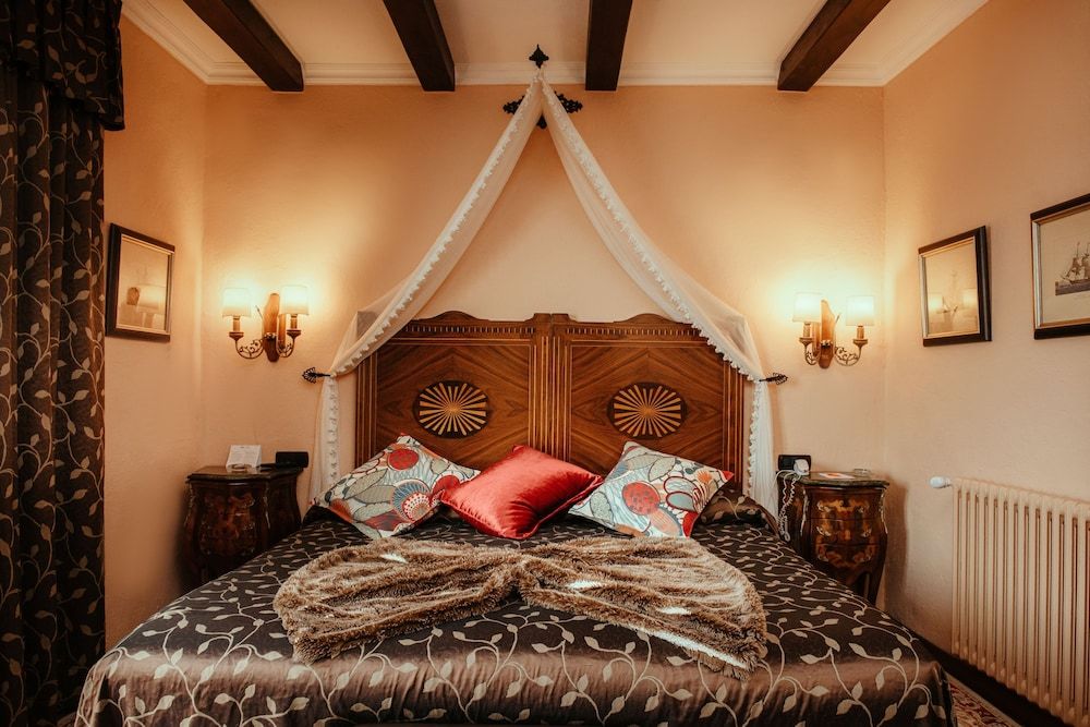 Romantic Room, Terrace, Partial Sea View