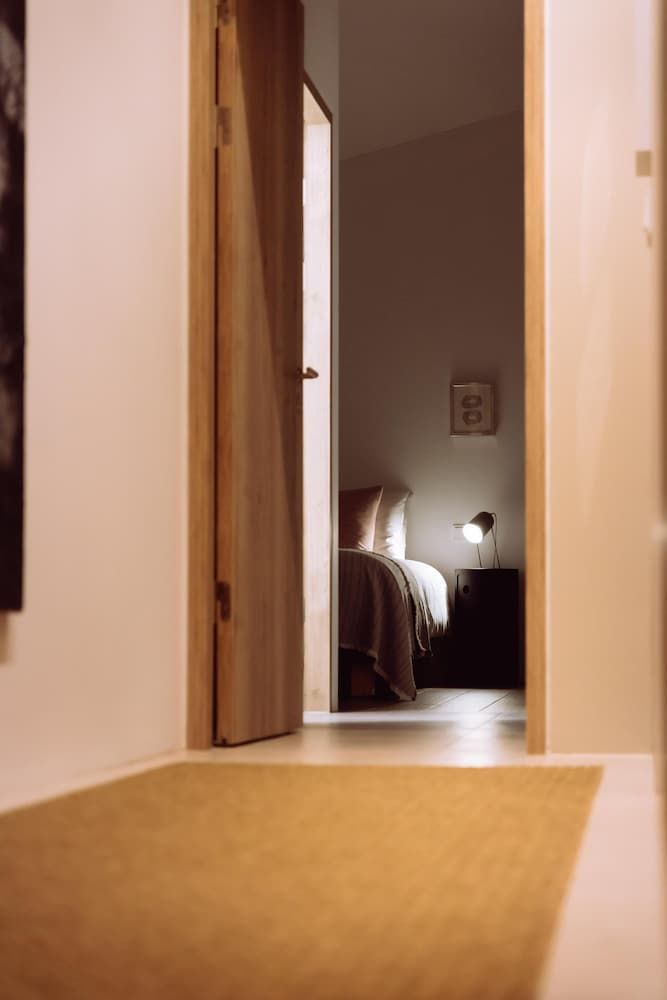 Kerbyggd: Luxury House and Cottage in Golden Circle Two bedroom suite House with hot tub 4