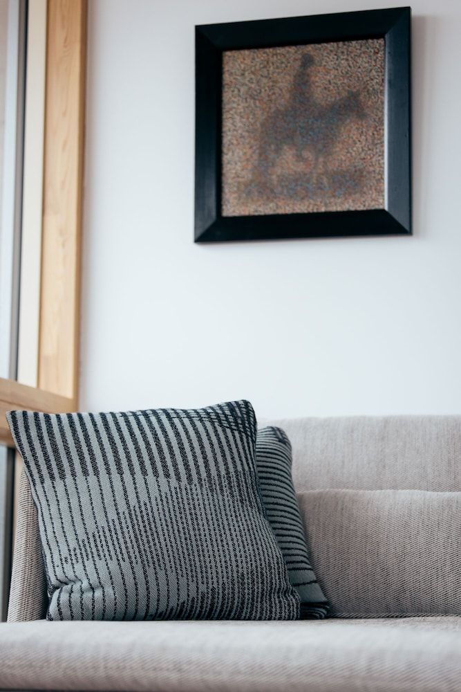 Kerbyggd: Luxury House and Cottage in Golden Circle Two bedroom suite House with hot tub 7