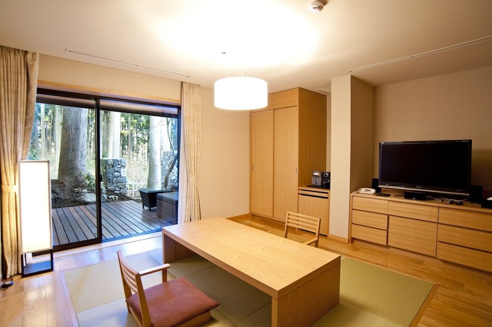 Hakone Suishoen Comfort Suite Maisonette Twin 5