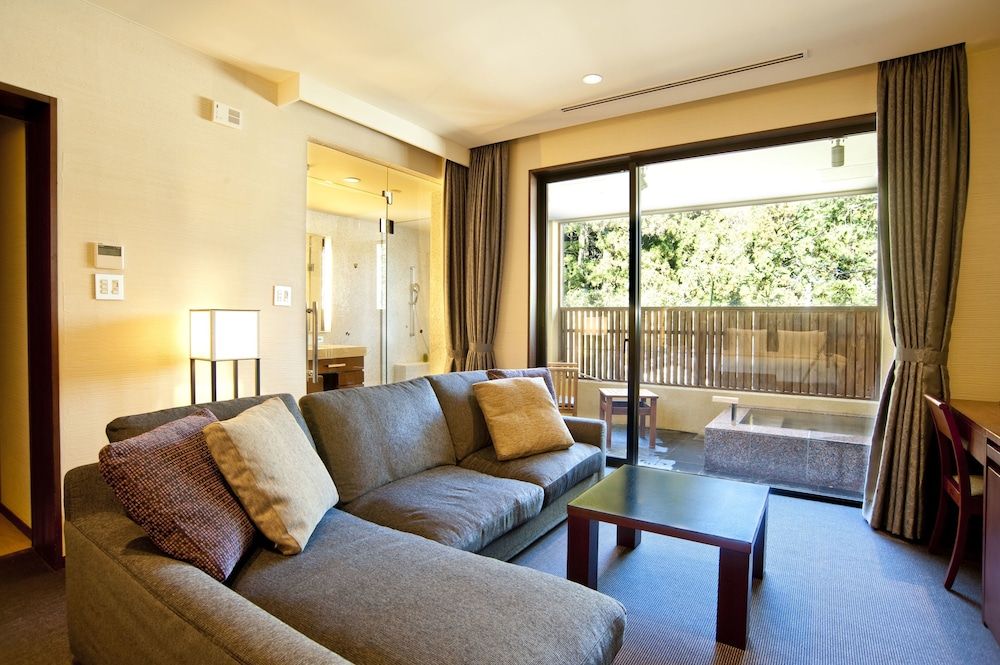 Hakone Suishoen Comfort Twin 8