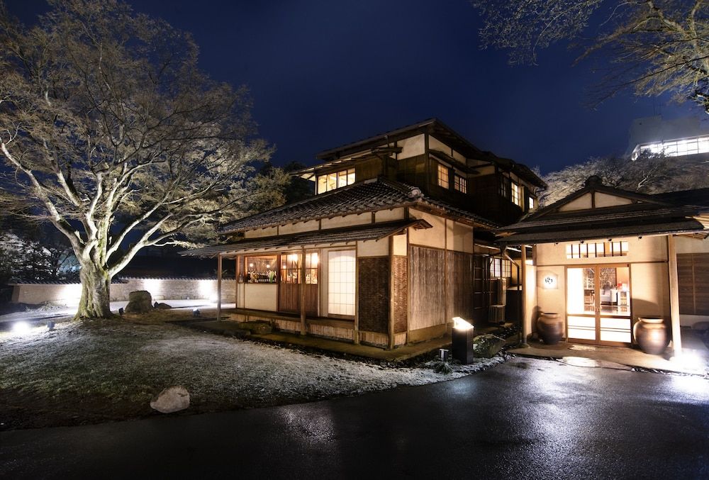 undefined Hakone Suishoen 9