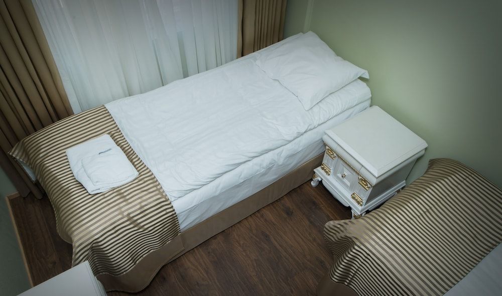 Hotel Golden Dome Iisalmi Classic Twin Room 2