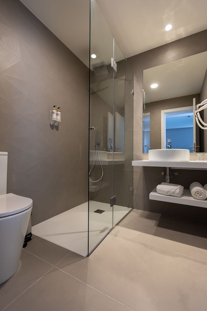 Hotel Mondego Standard Twin Room 2