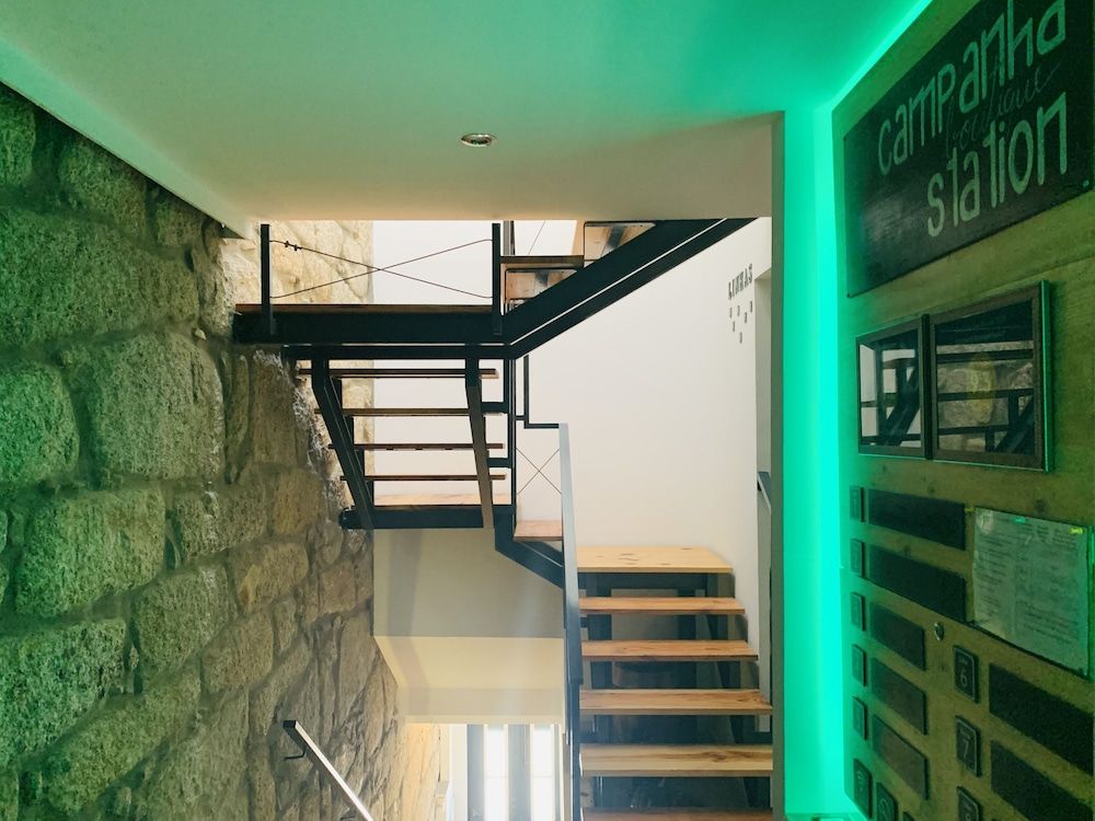 undefined Campanhã Boutique Station 6