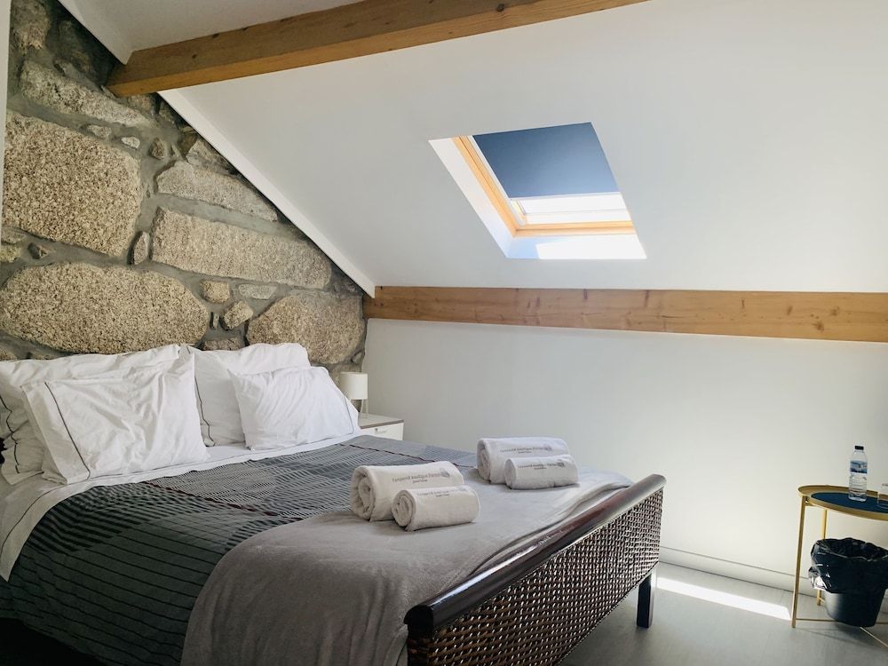 undefined Campanhã Boutique Station 10