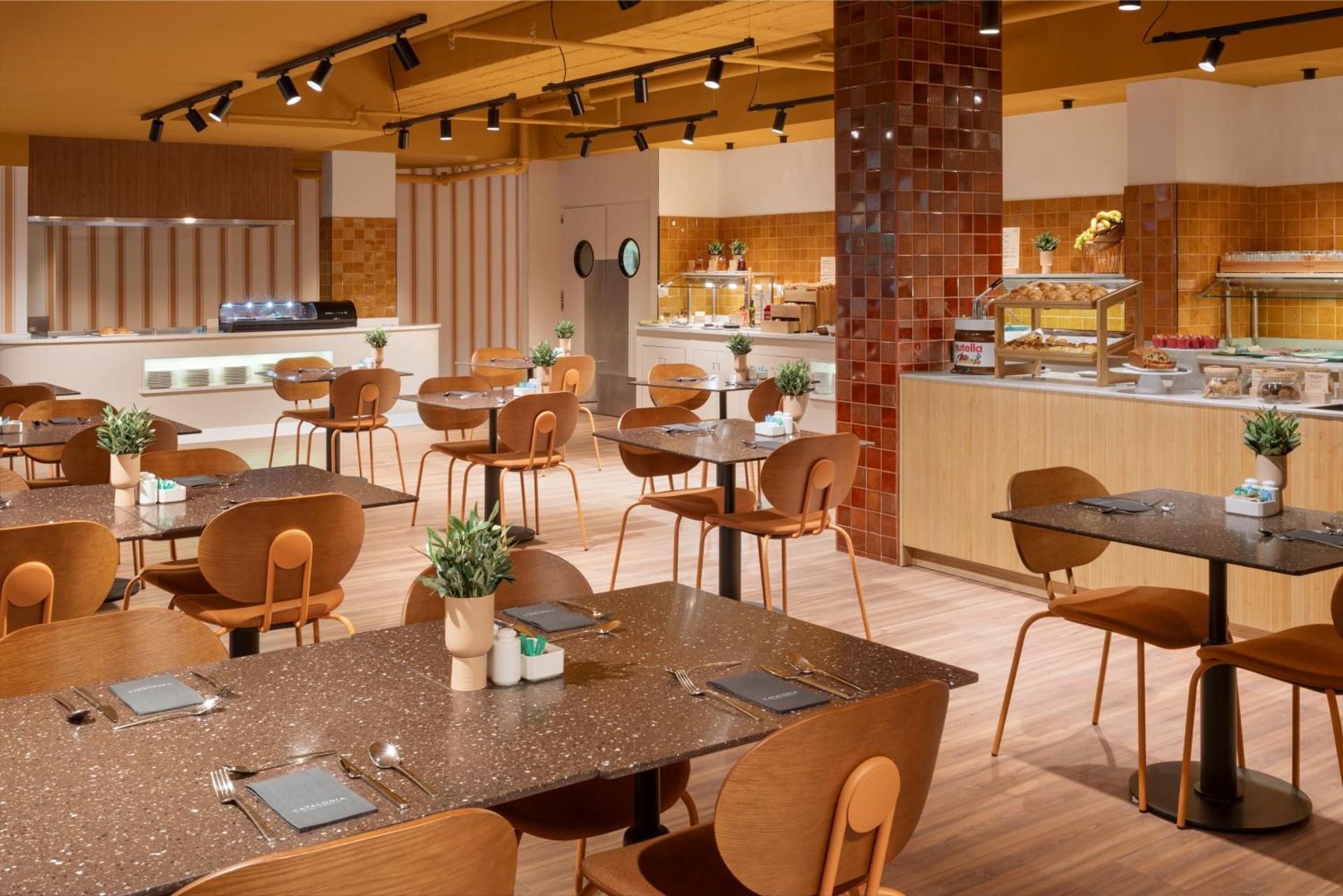 undefined Catalonia Brussels Hotel 8