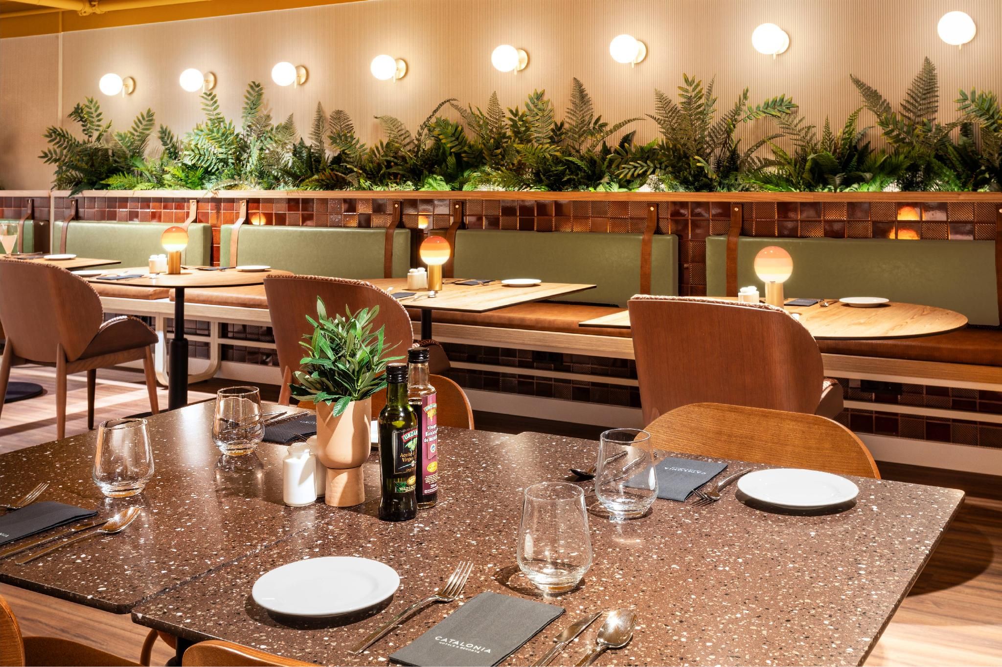 undefined Catalonia Brussels Hotel 9