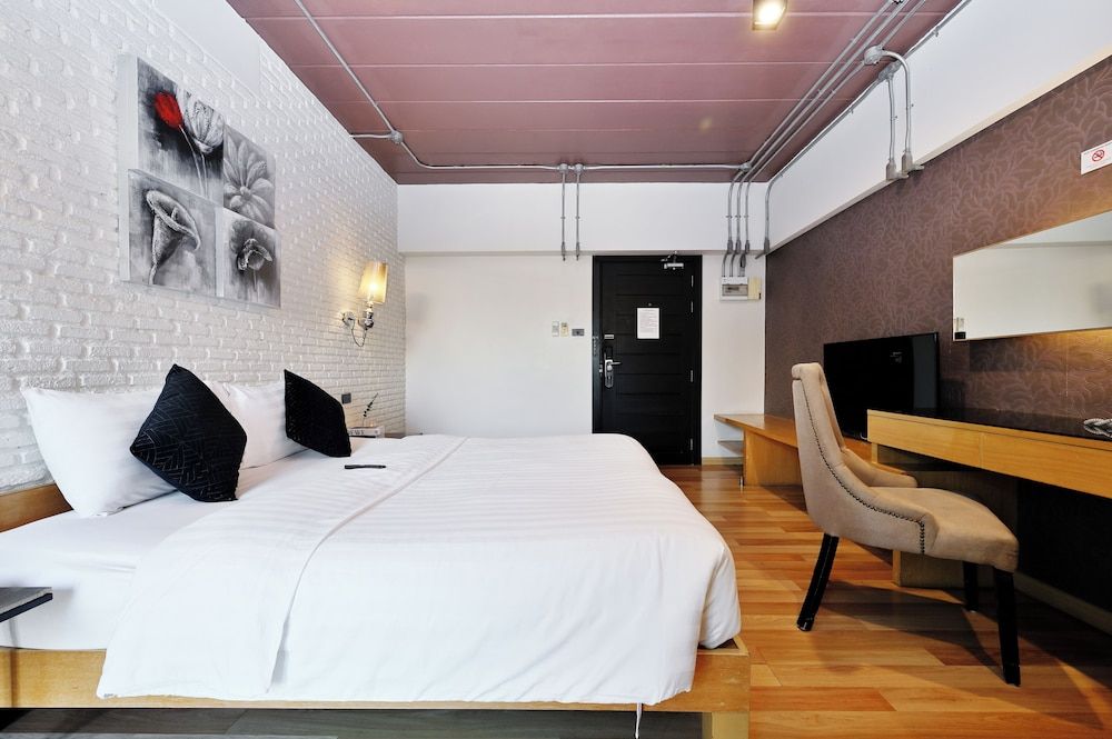 Diary Suite Deluxe Double Room 5