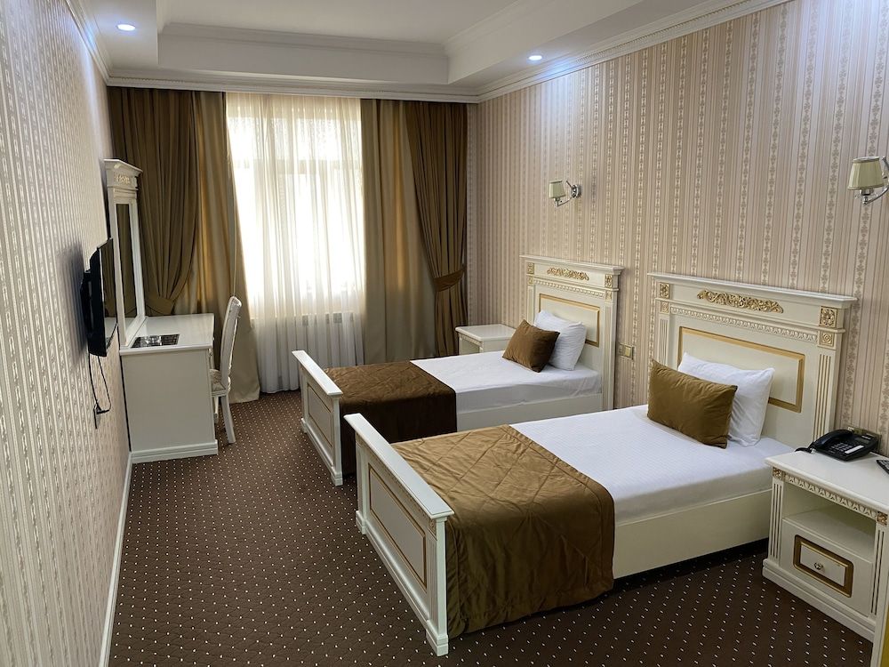 Premier Palace Hotel Standard Double or Twin Room 5