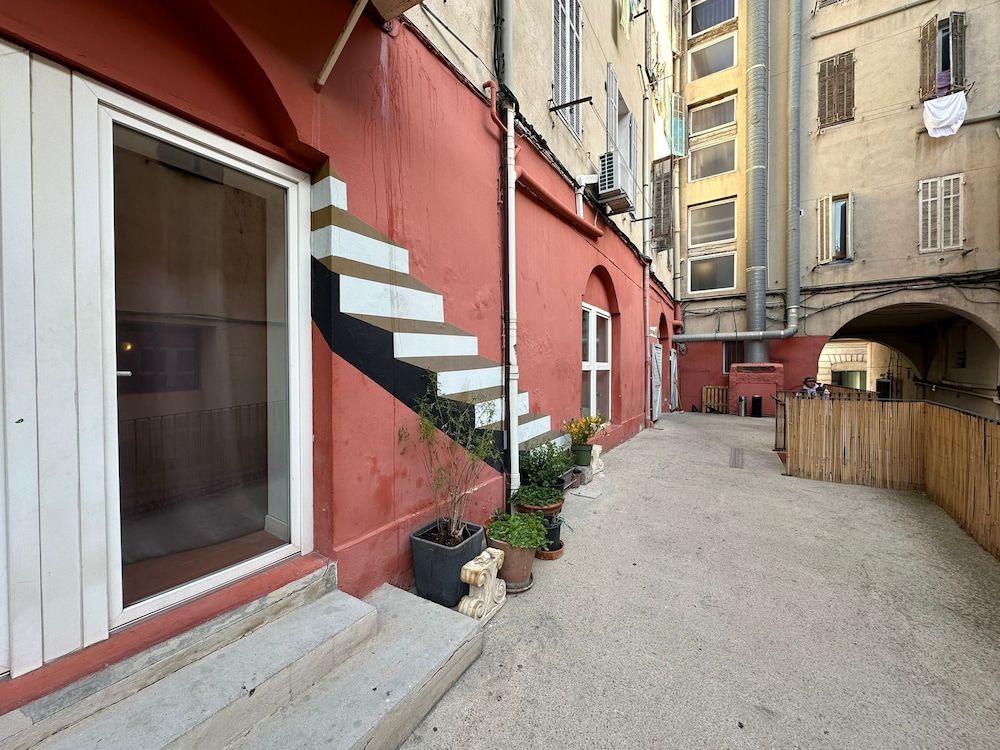 undefined Vertigo Hostel Marseille 3